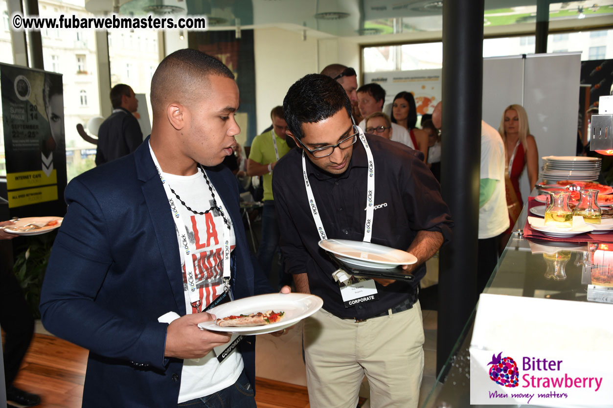 Pussycash Food Court