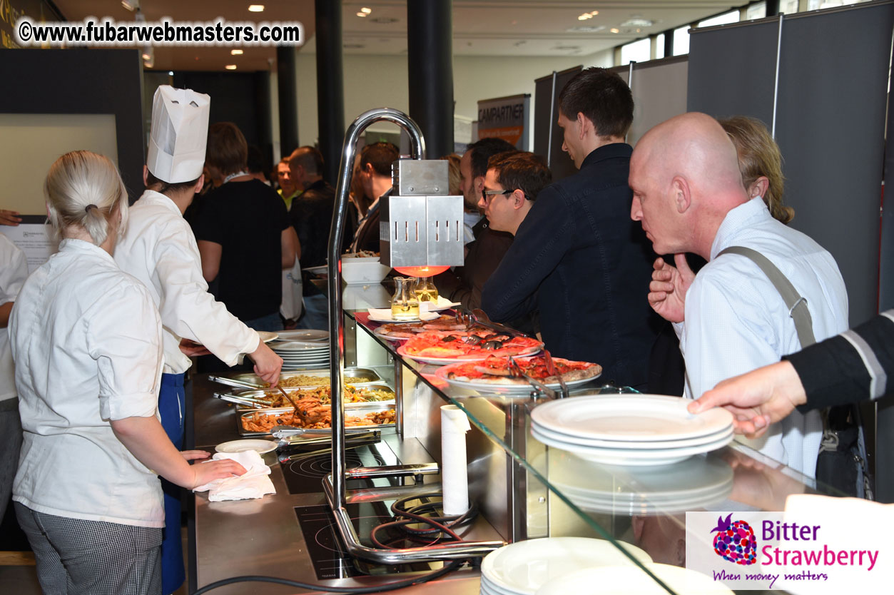 Pussycash Food Court