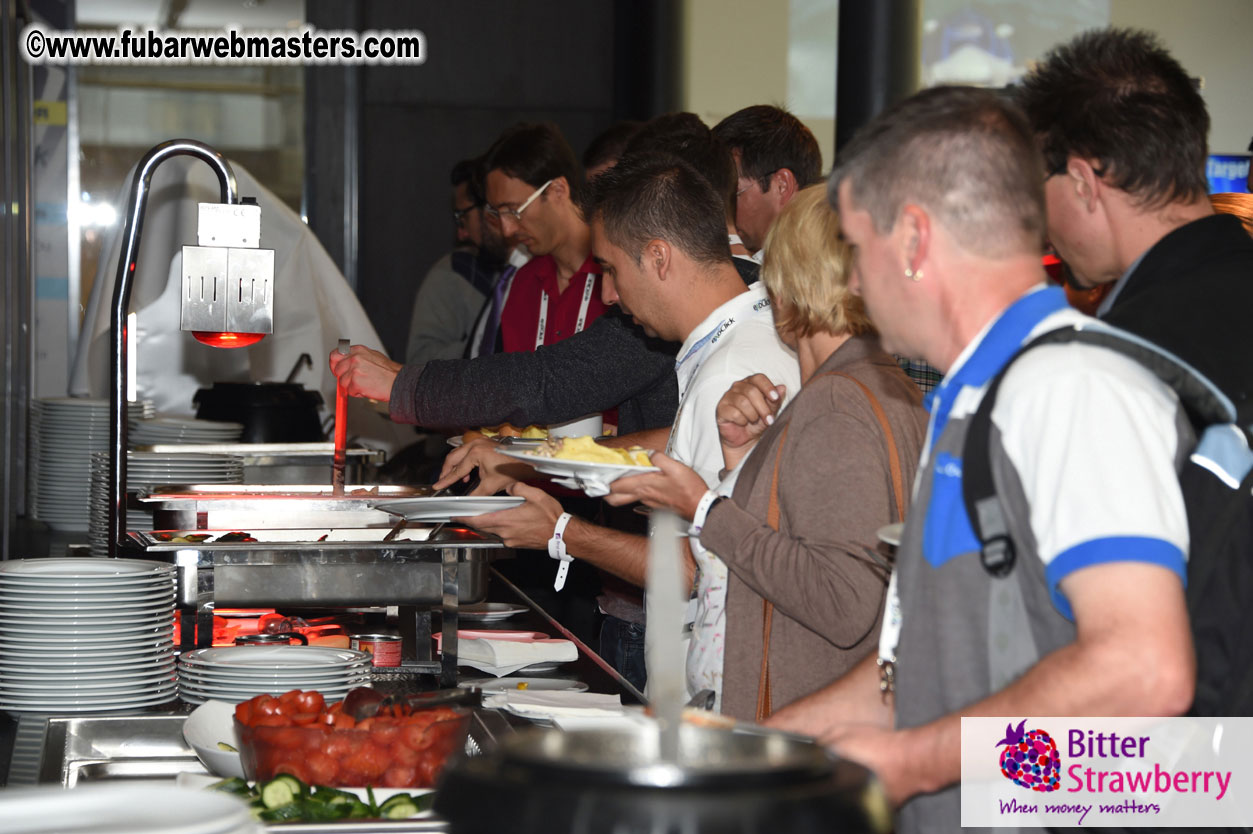 Pussycash Food Court