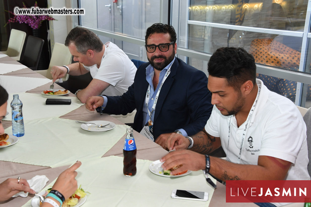Commercegate Indoor Skydiving