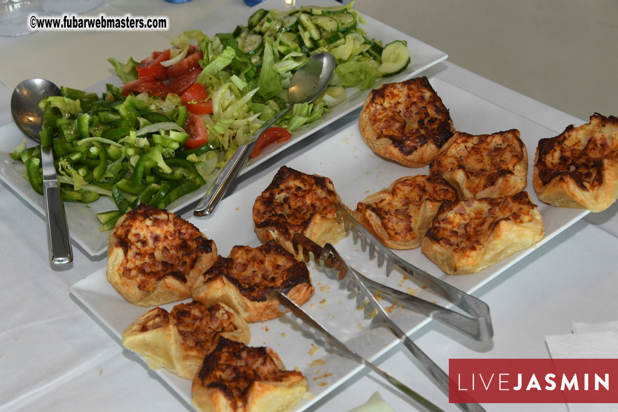 Commercegate Indoor Skydiving