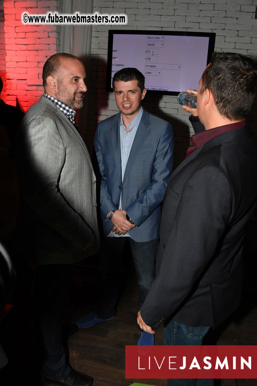 TrafficHaus and Reviveads Party