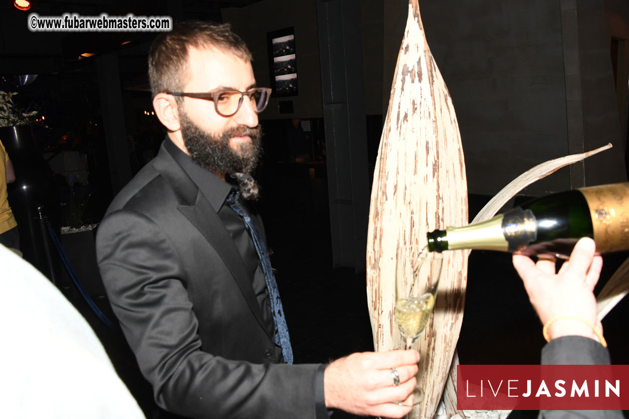 TrafficHaus and Reviveads Party