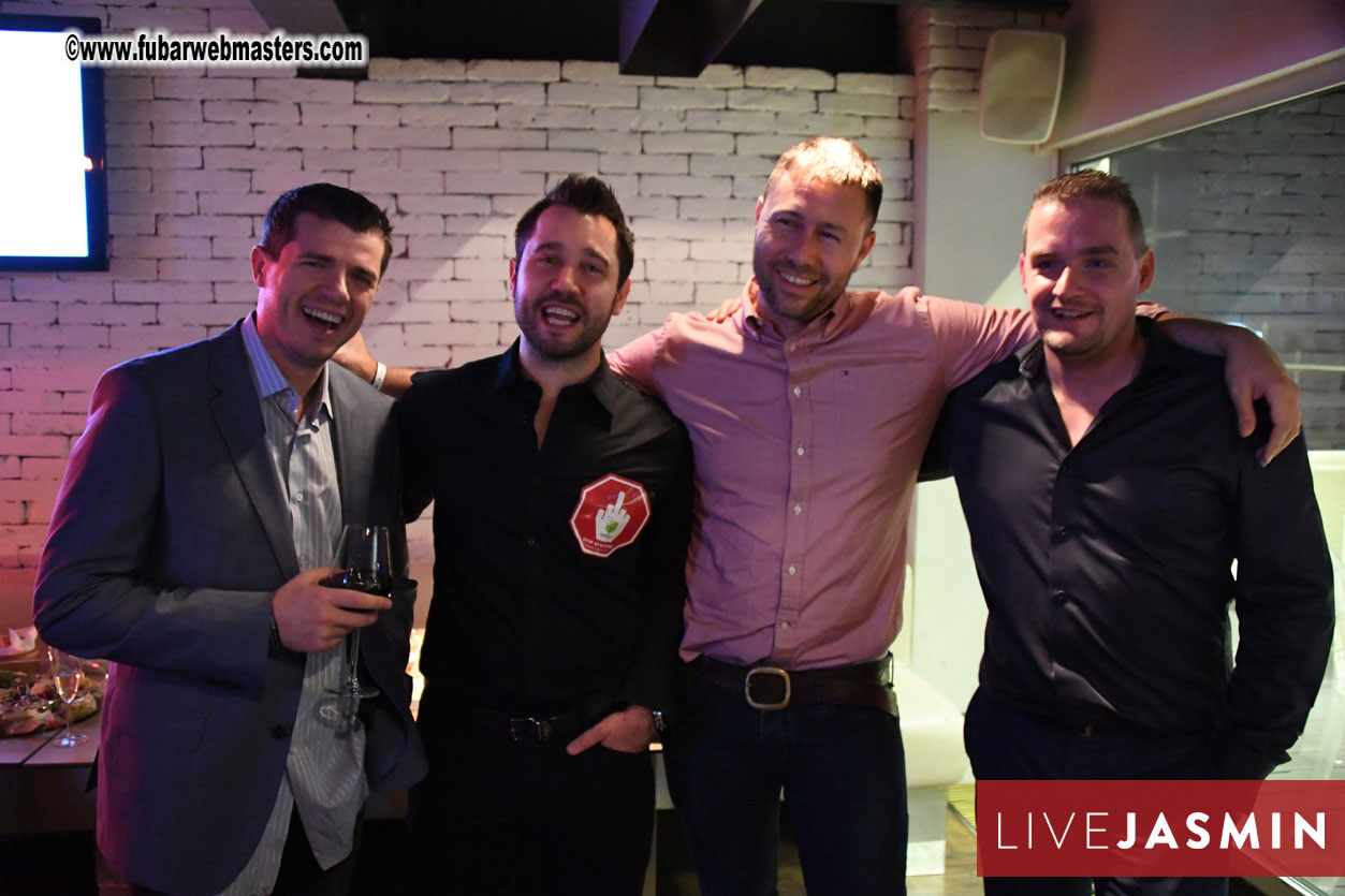 TrafficHaus and Reviveads Party