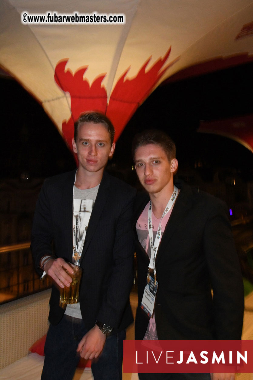 TrafficHaus and Reviveads Party