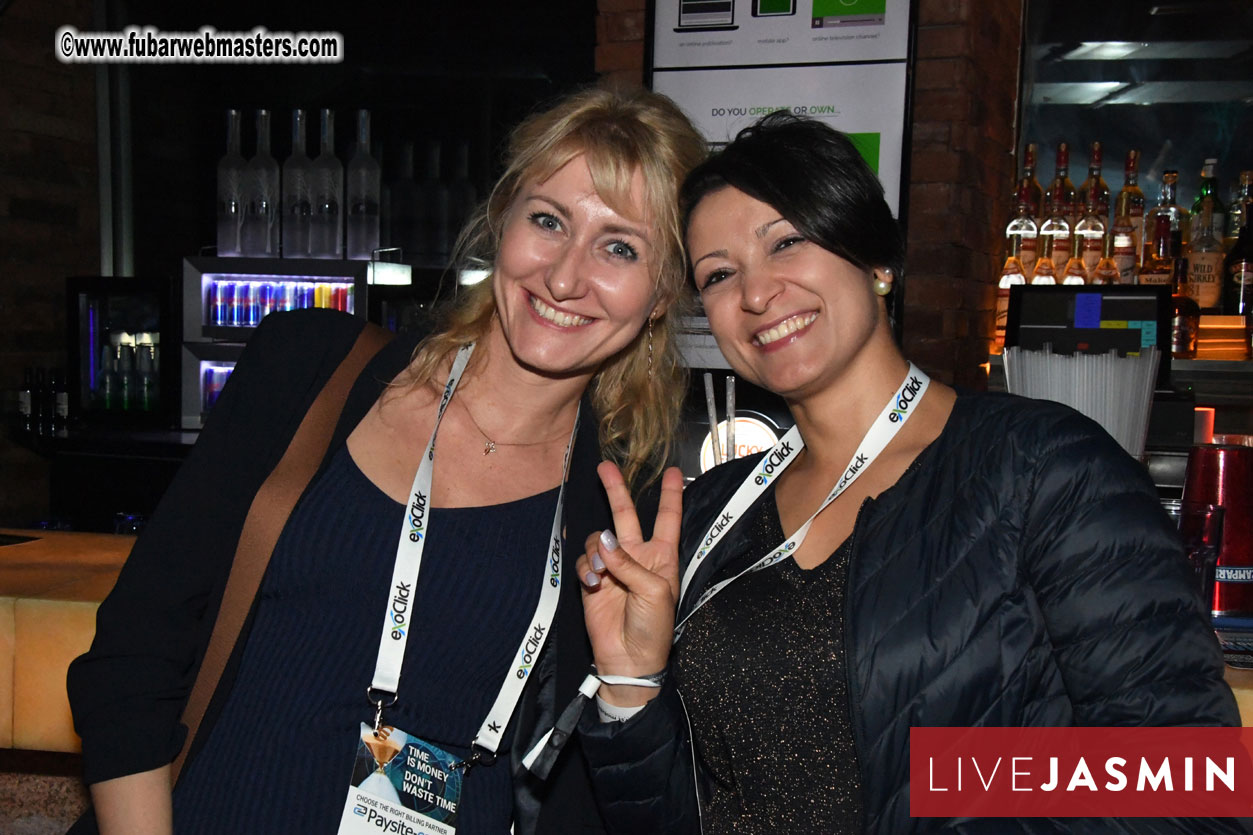 TrafficHaus and Reviveads Party