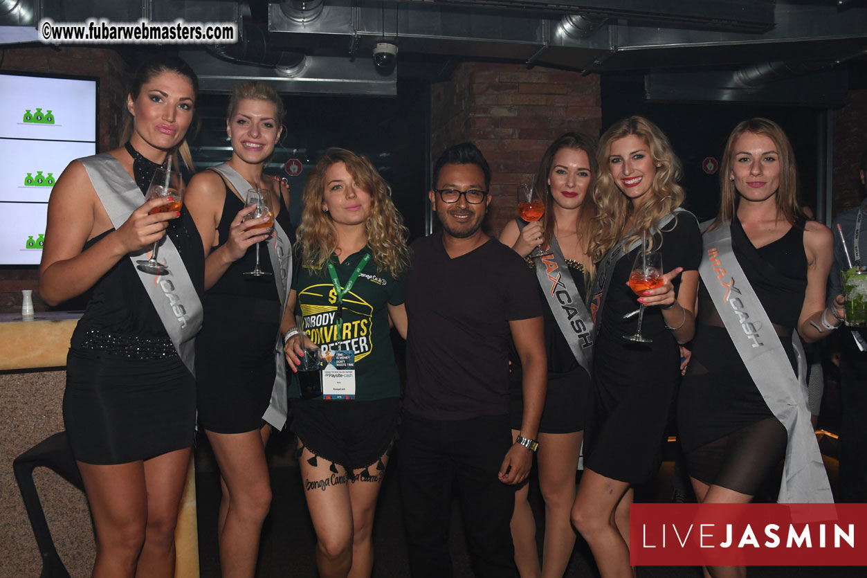 TrafficHaus and Reviveads Party