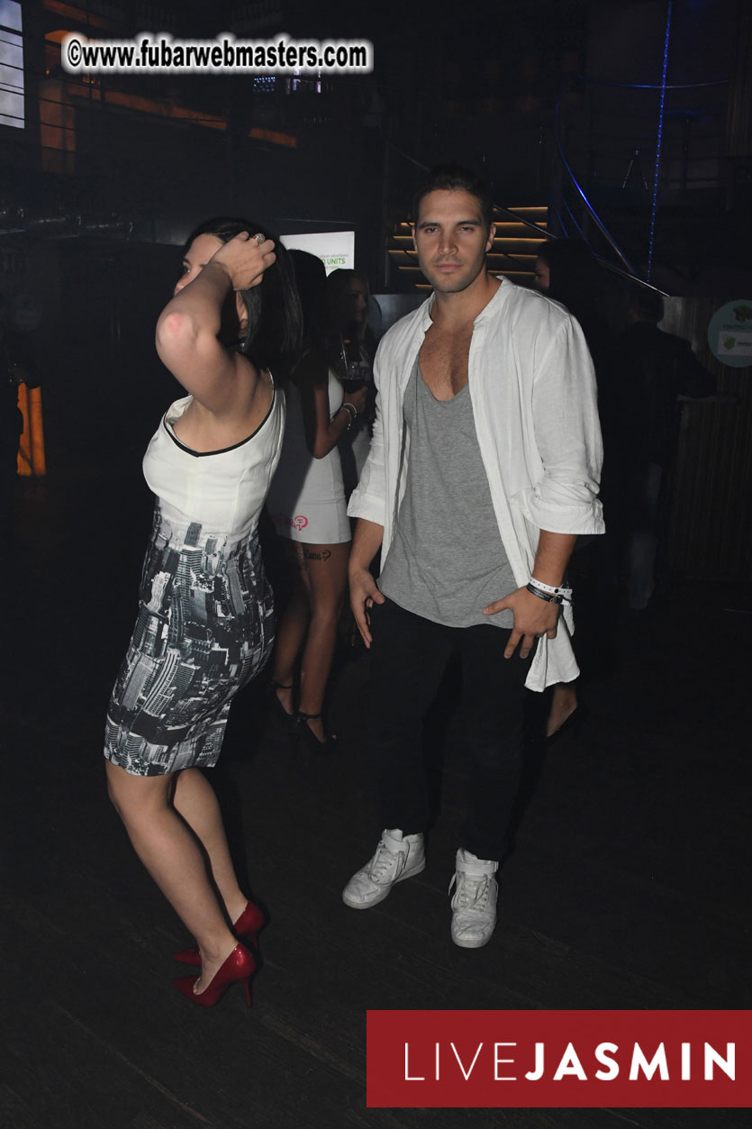 TrafficHaus and Reviveads Party