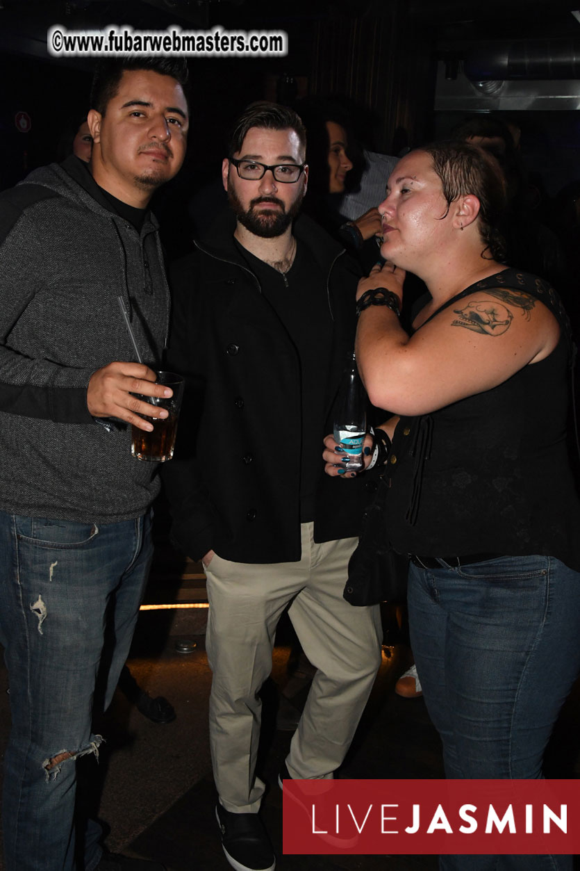 TrafficHaus and Reviveads Party