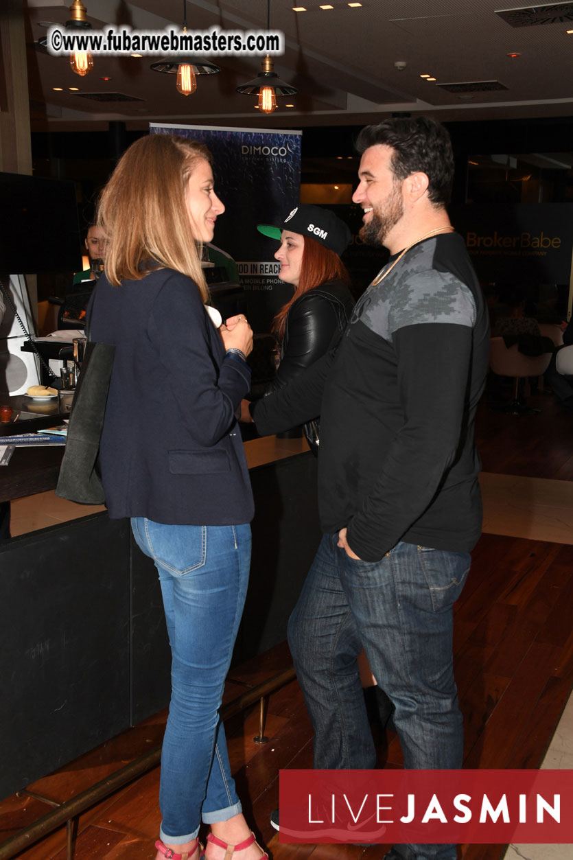 TrafficHaus and Reviveads Party