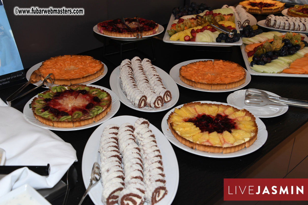 WhiteLabelDating Food Court