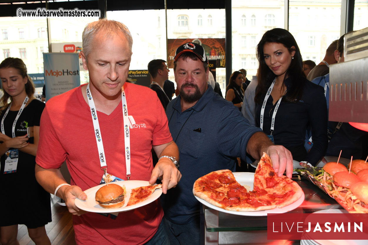WhiteLabelDating Food Court