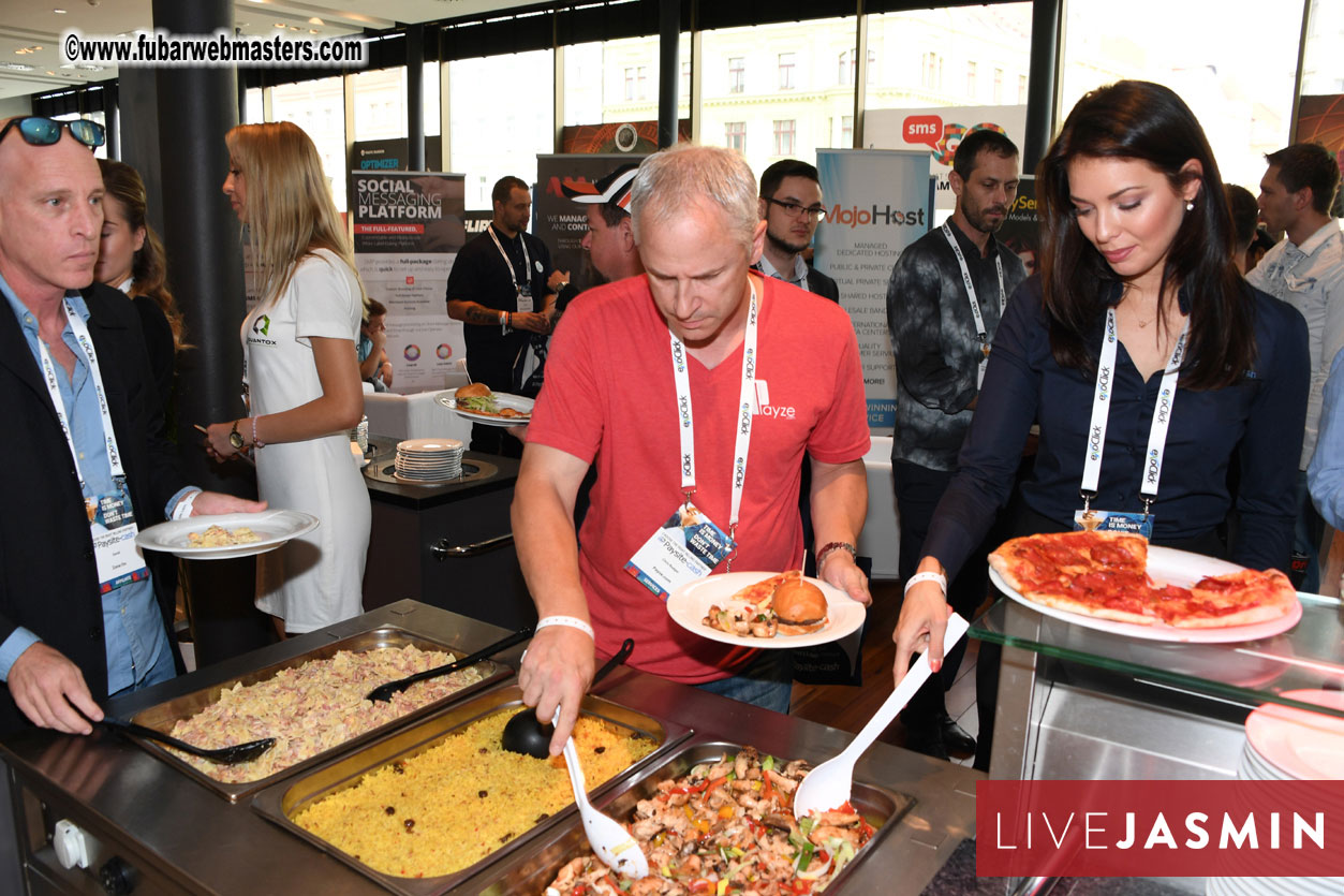 WhiteLabelDating Food Court
