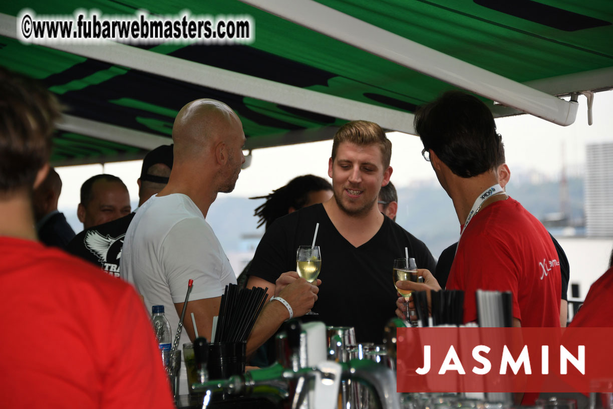 MojoCDN Early Bird Happy Hour