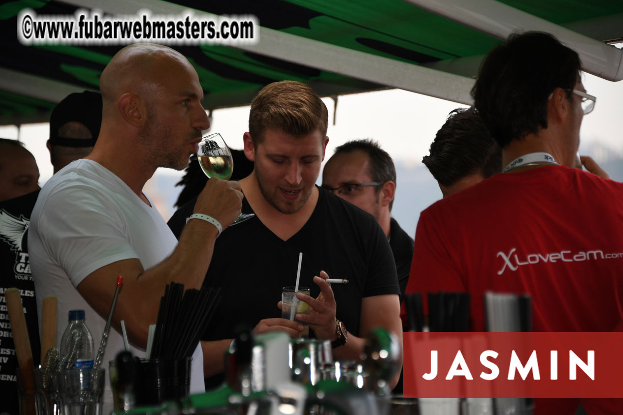 MojoCDN Early Bird Happy Hour