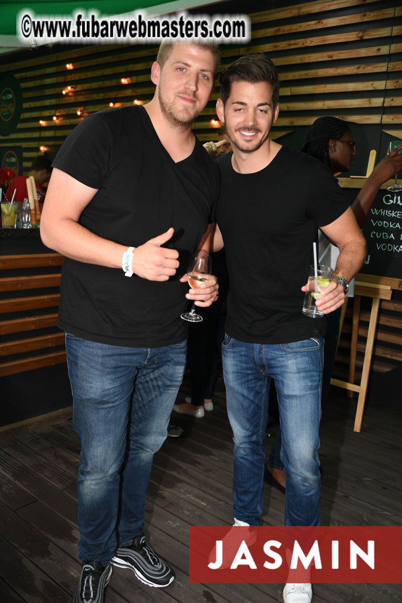 MojoCDN Early Bird Happy Hour