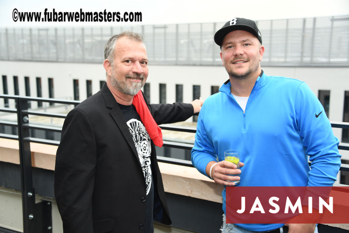 MojoCDN Early Bird Happy Hour