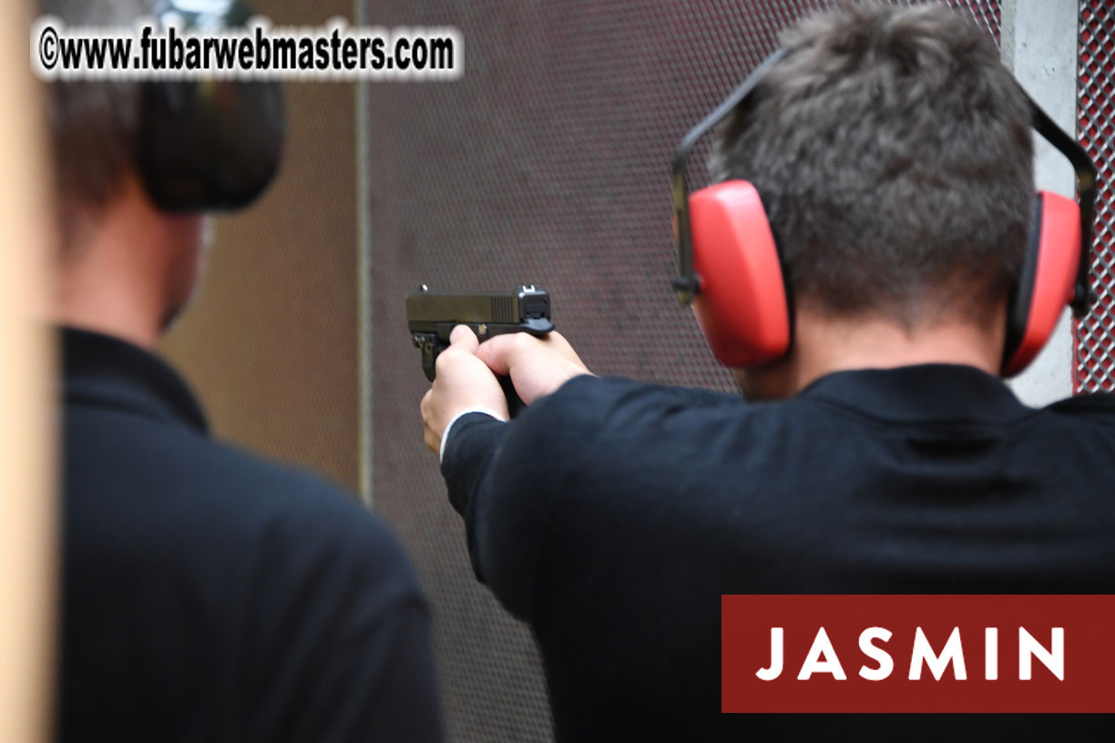  RoboMarkets Gun Shooting Range