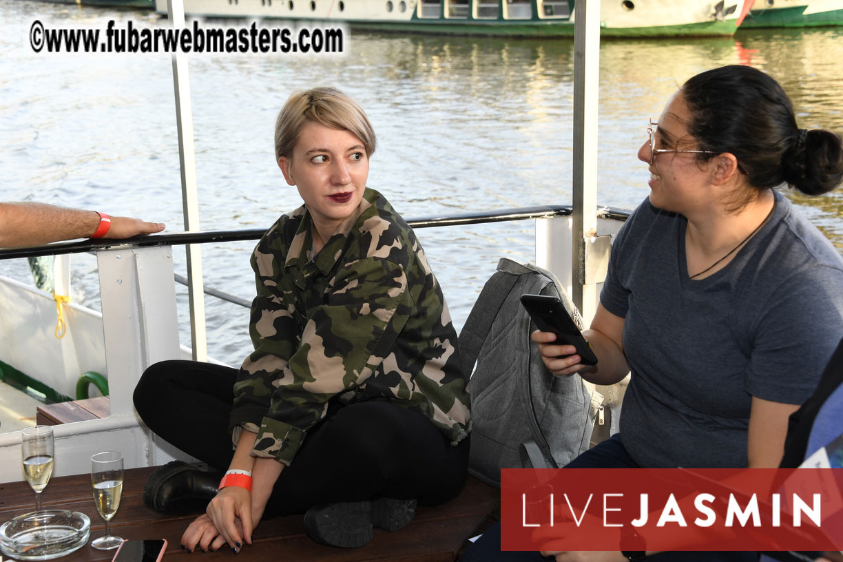NewMediaServices - Flirt4Free River Cruise