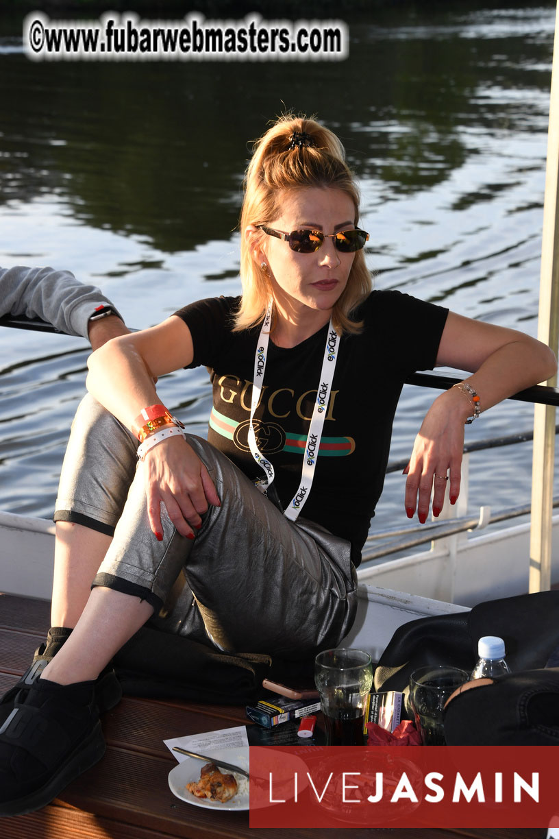 NewMediaServices - Flirt4Free River Cruise