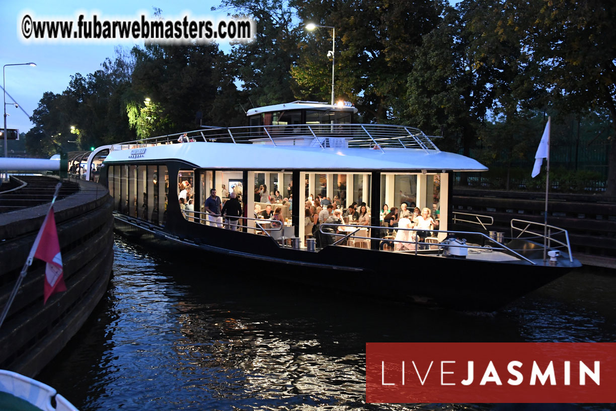 NewMediaServices - Flirt4Free River Cruise