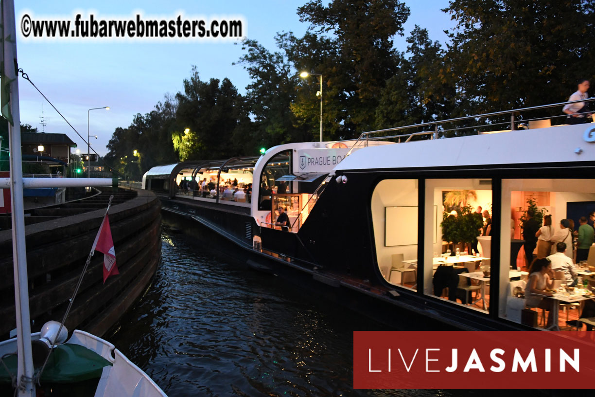 NewMediaServices - Flirt4Free River Cruise