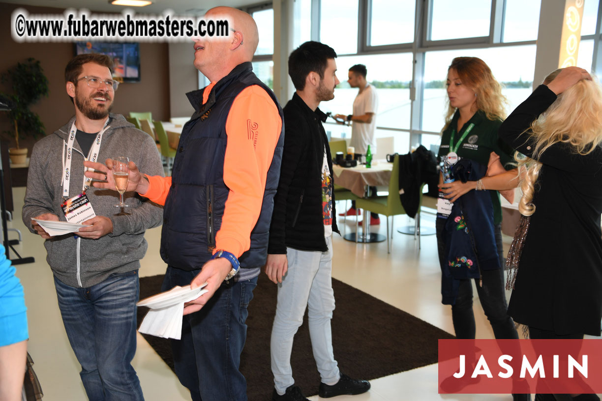 Commercegate Indoor Skydiving