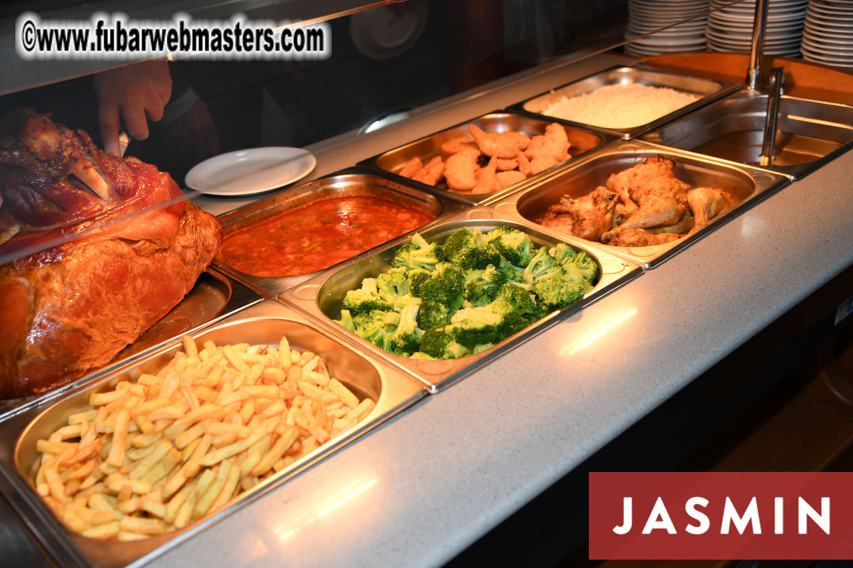 SMS Cams/Flirt4Free River Cruise