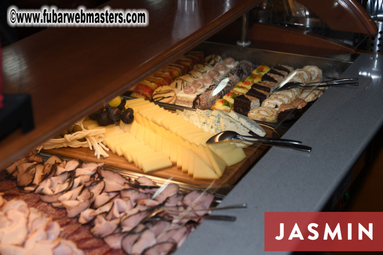 SMS Cams/Flirt4Free River Cruise