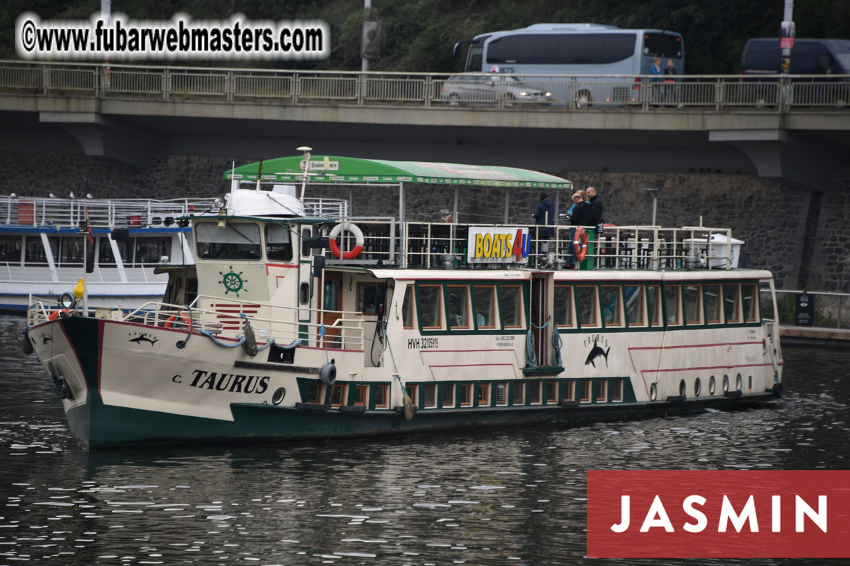 SMS Cams/Flirt4Free River Cruise