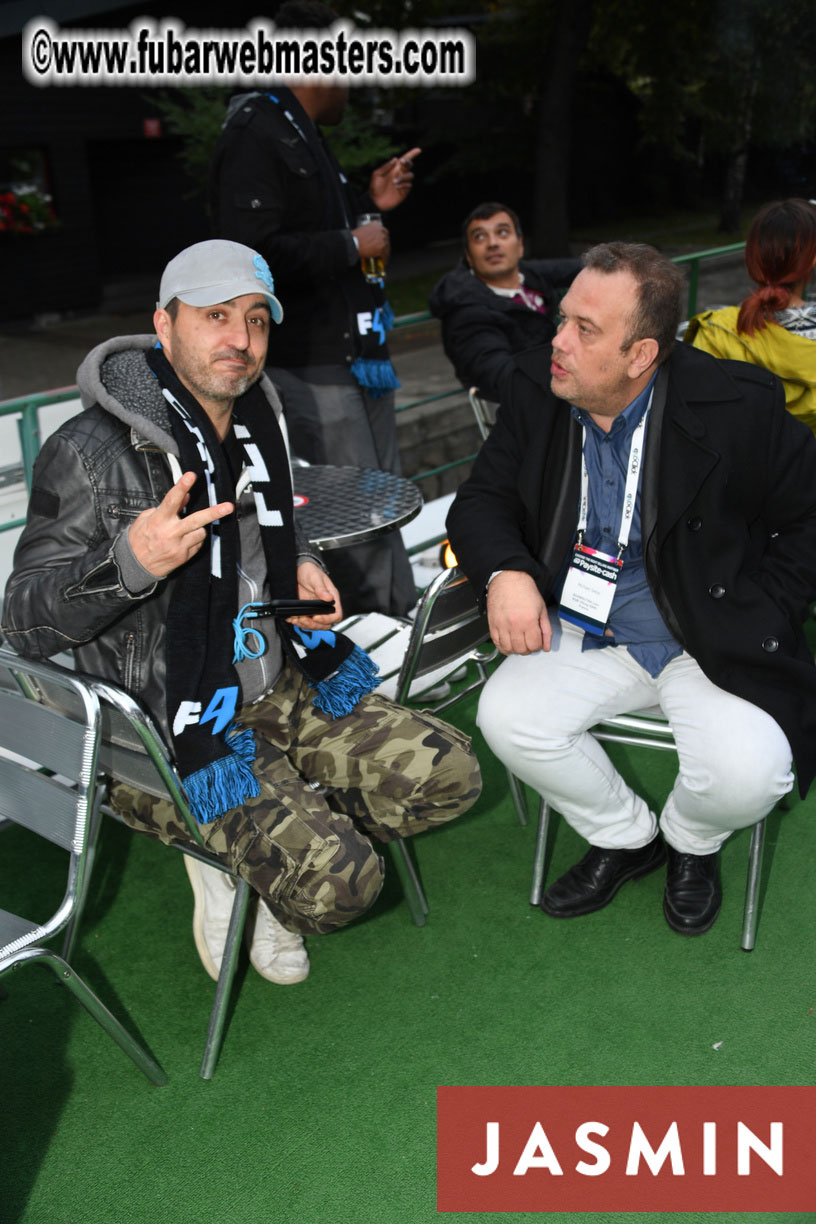 SMS Cams/Flirt4Free River Cruise