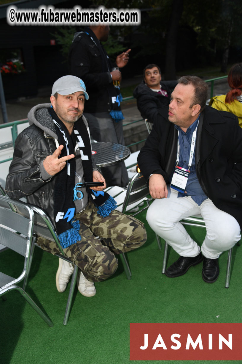 SMS Cams/Flirt4Free River Cruise