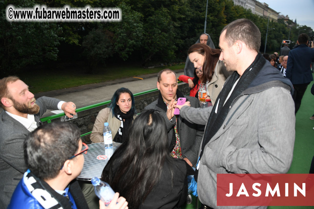 SMS Cams/Flirt4Free River Cruise