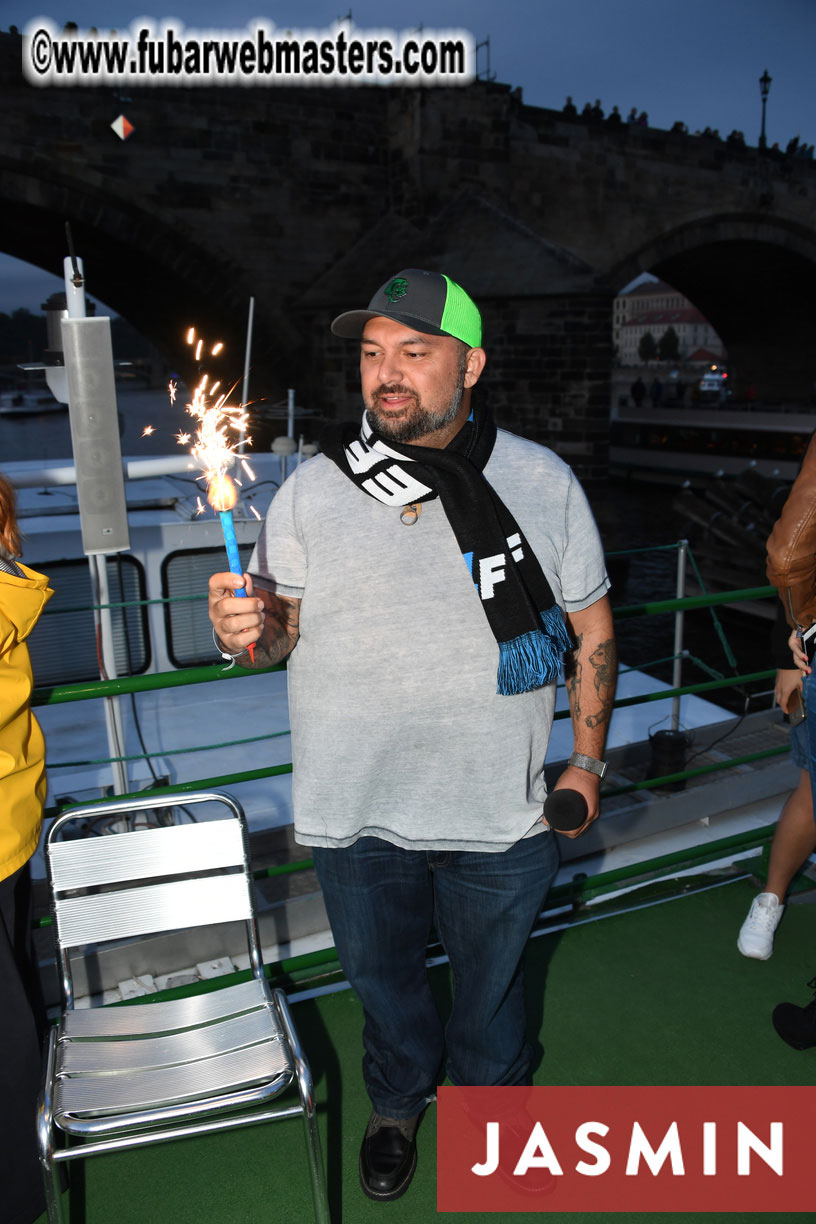 SMS Cams/Flirt4Free River Cruise