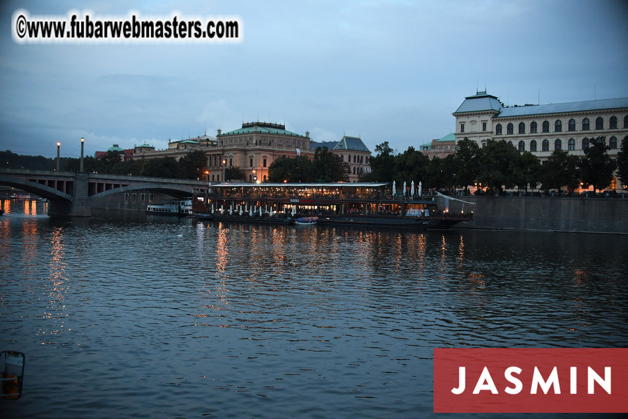 SMS Cams/Flirt4Free River Cruise