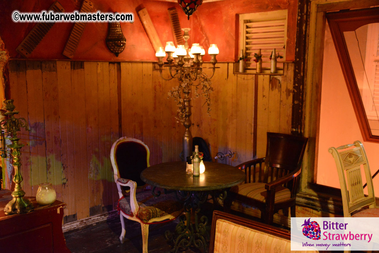 Reporo Party at the Mundo Bizarro