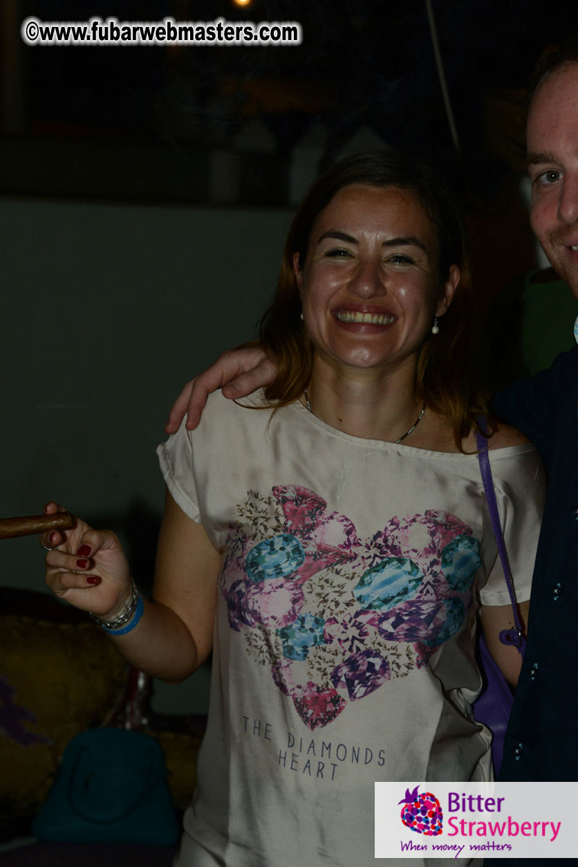 Reporo Party at the Mundo Bizarro