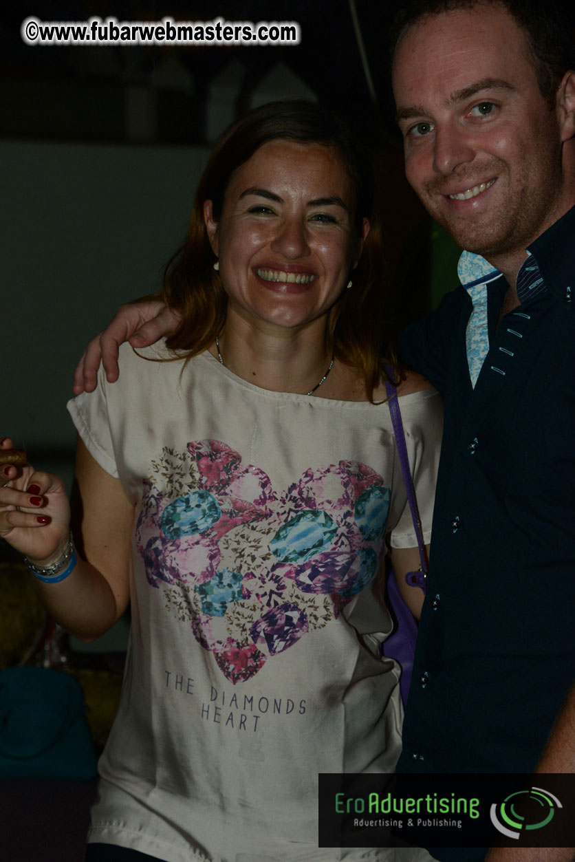 Reporo Party at the Mundo Bizarro