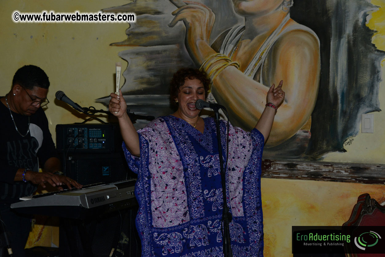 Reporo Party at the Mundo Bizarro