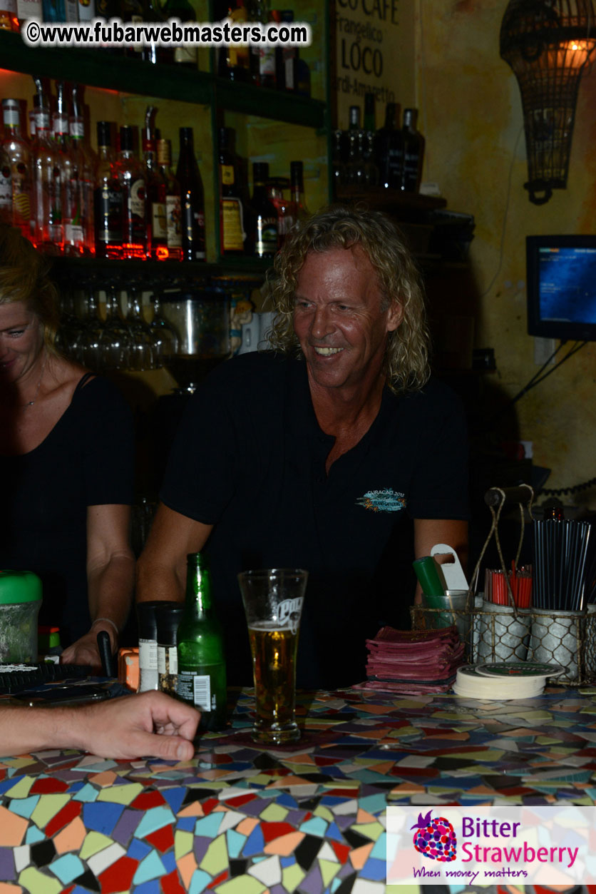 Reporo Party at the Mundo Bizarro