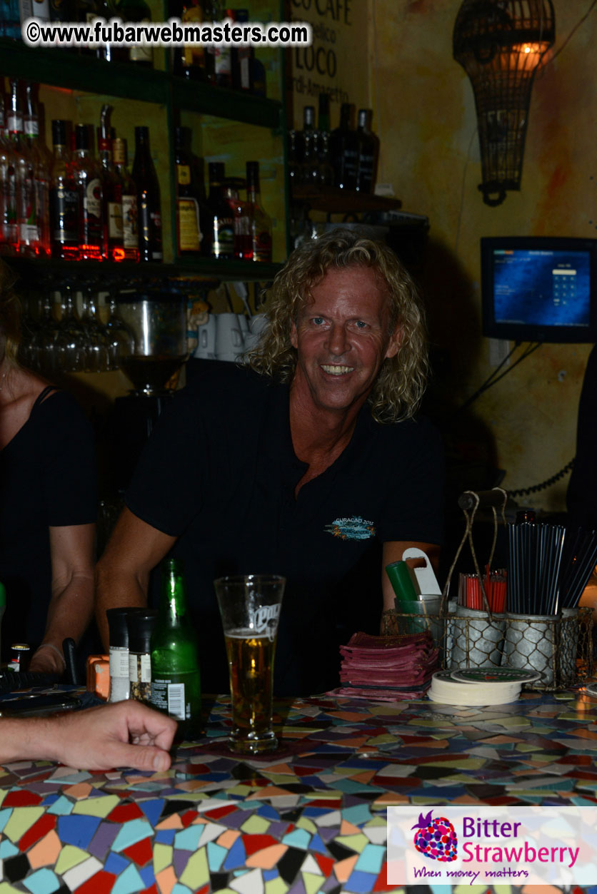 Reporo Party at the Mundo Bizarro