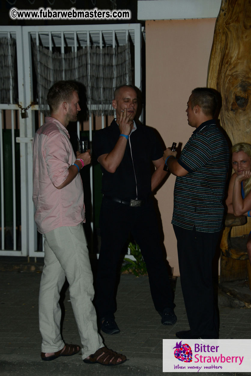 Reporo Party at the Mundo Bizarro