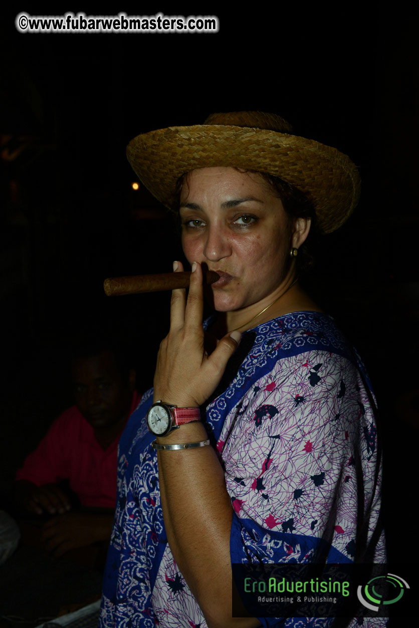 Reporo Party at the Mundo Bizarro