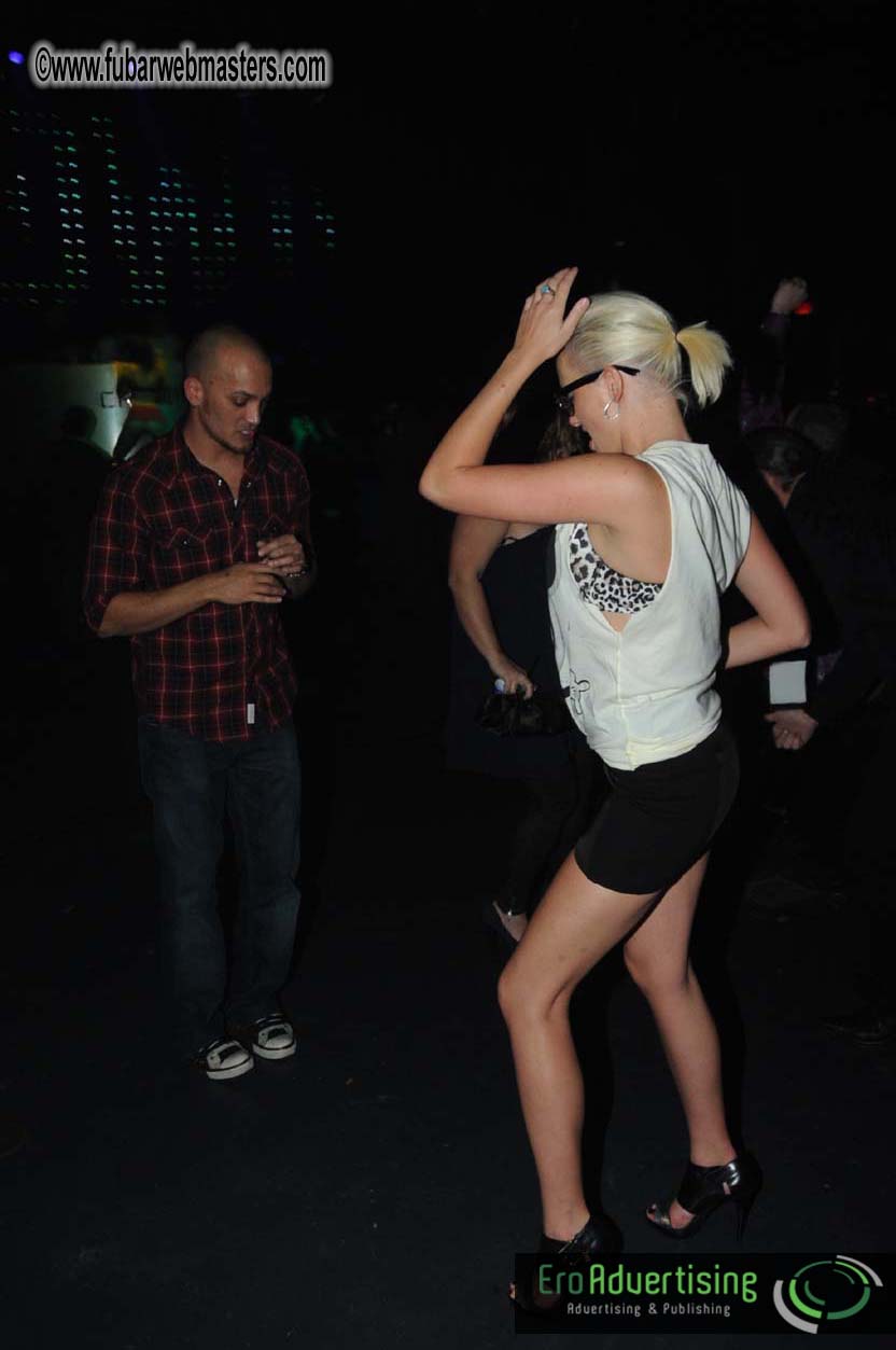 GFY.com ?Çô10 Years Anniversary Party + Miss Freeo