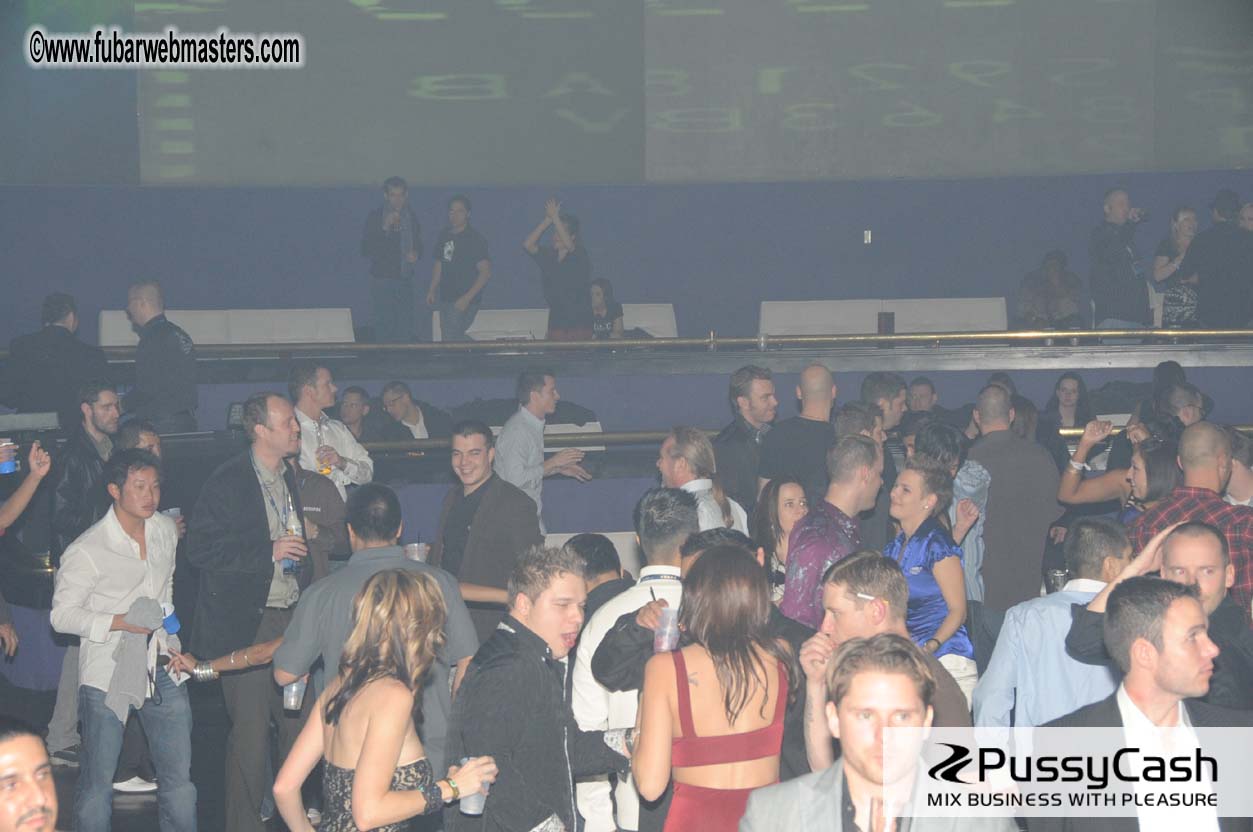 GFY.com ?Çô10 Years Anniversary Party + Miss Freeo