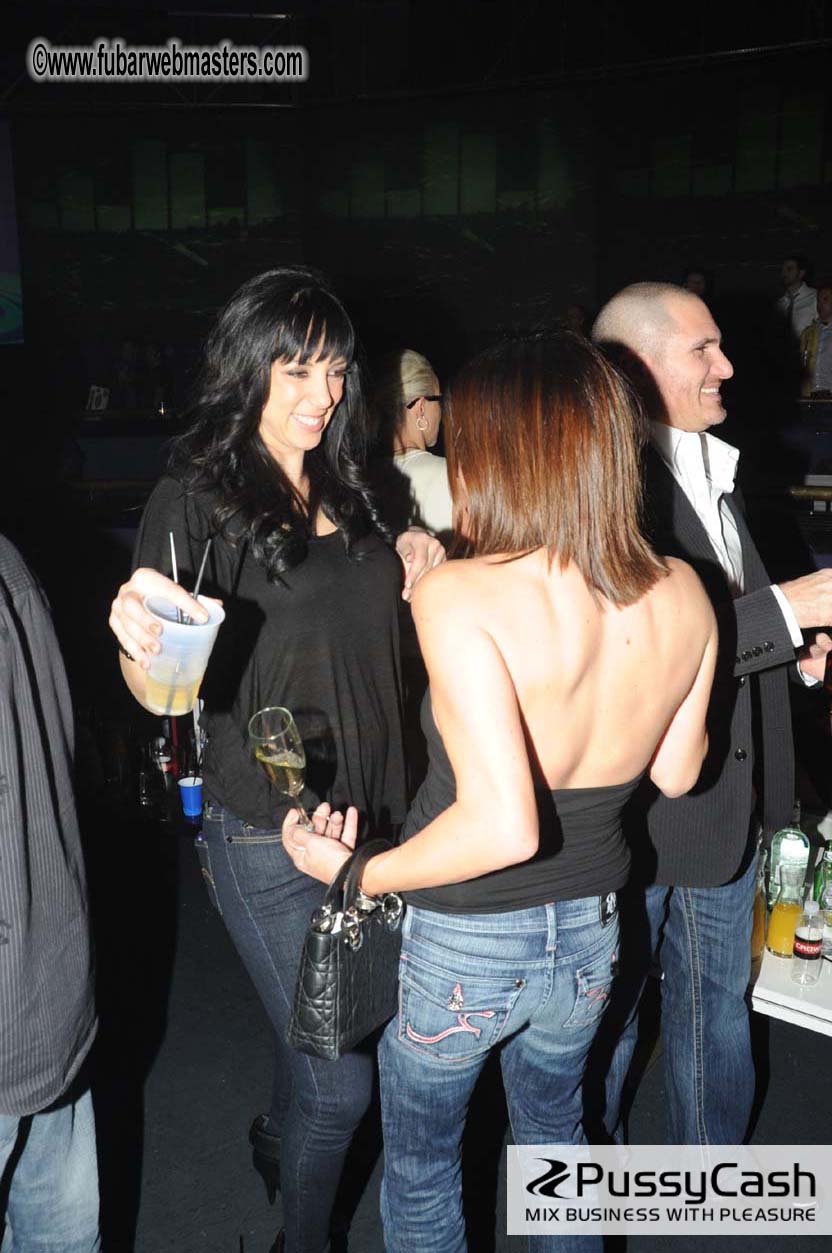 GFY.com ?Çô10 Years Anniversary Party + Miss Freeo