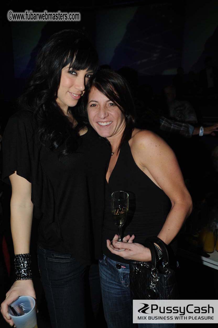 GFY.com ?Çô10 Years Anniversary Party + Miss Freeo