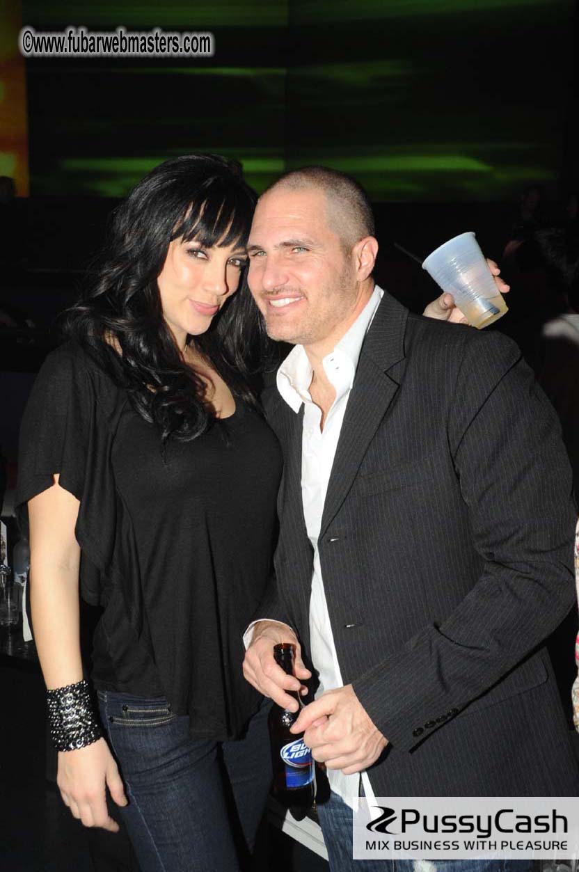 GFY.com ?Çô10 Years Anniversary Party + Miss Freeo