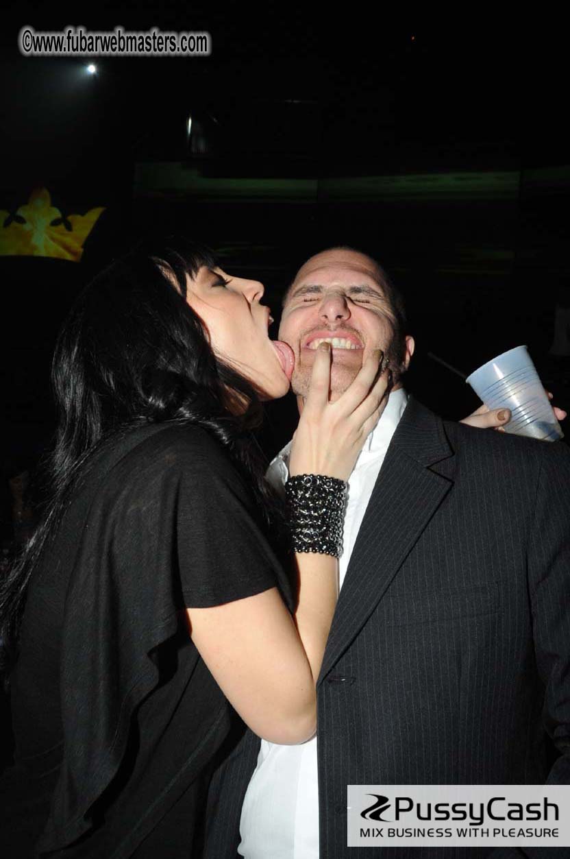 GFY.com ?Çô10 Years Anniversary Party + Miss Freeo