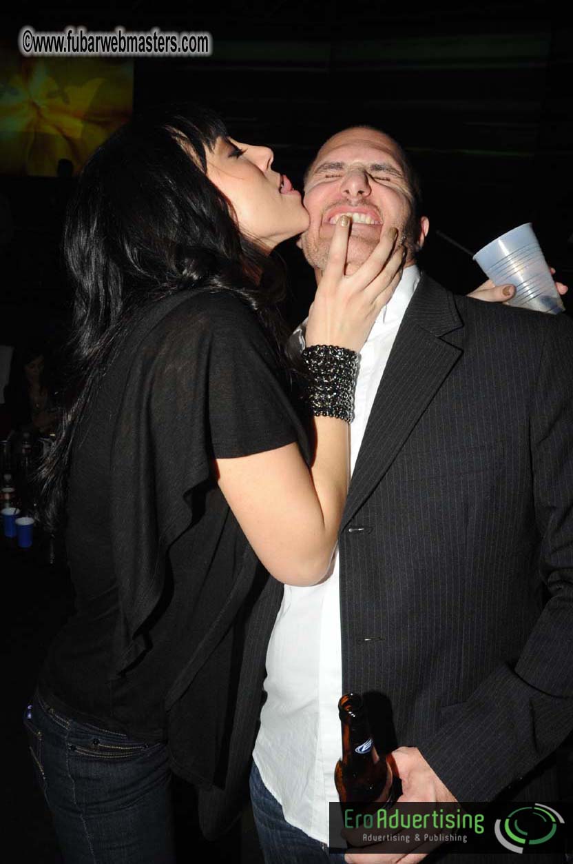 GFY.com ?Çô10 Years Anniversary Party + Miss Freeo